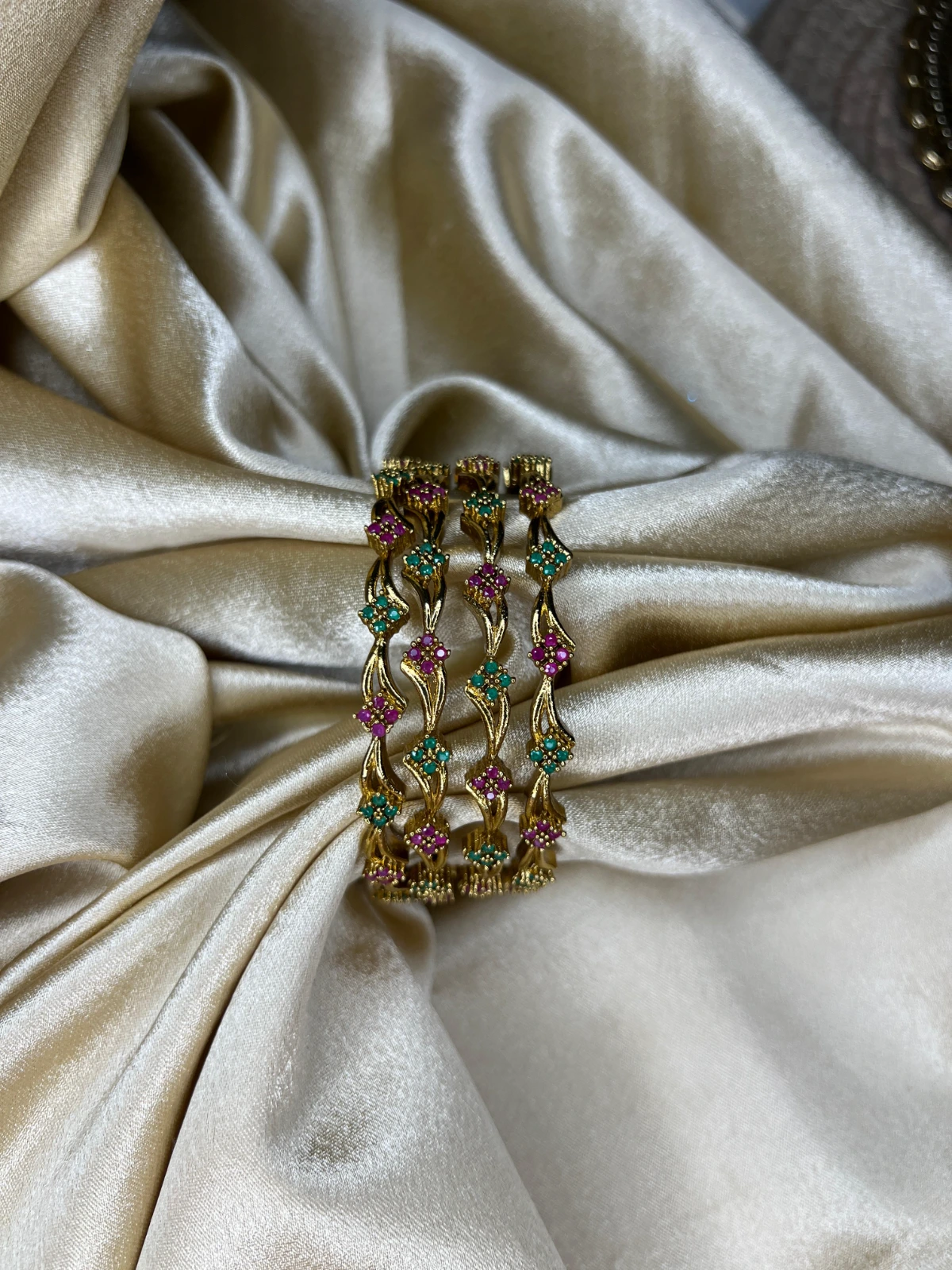 Designer Side Bangles — Red Green Stone Lozenge Set of 4