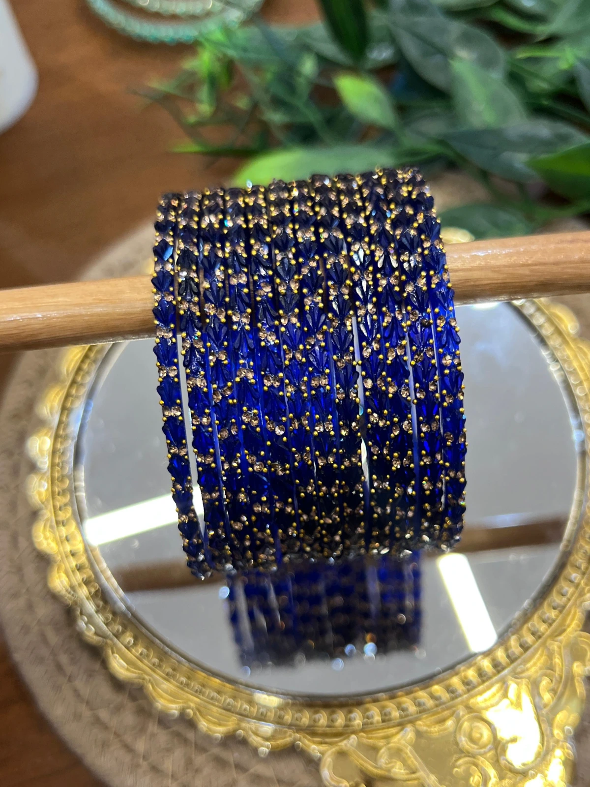 Intricate Glass Bangle — Royal Blue