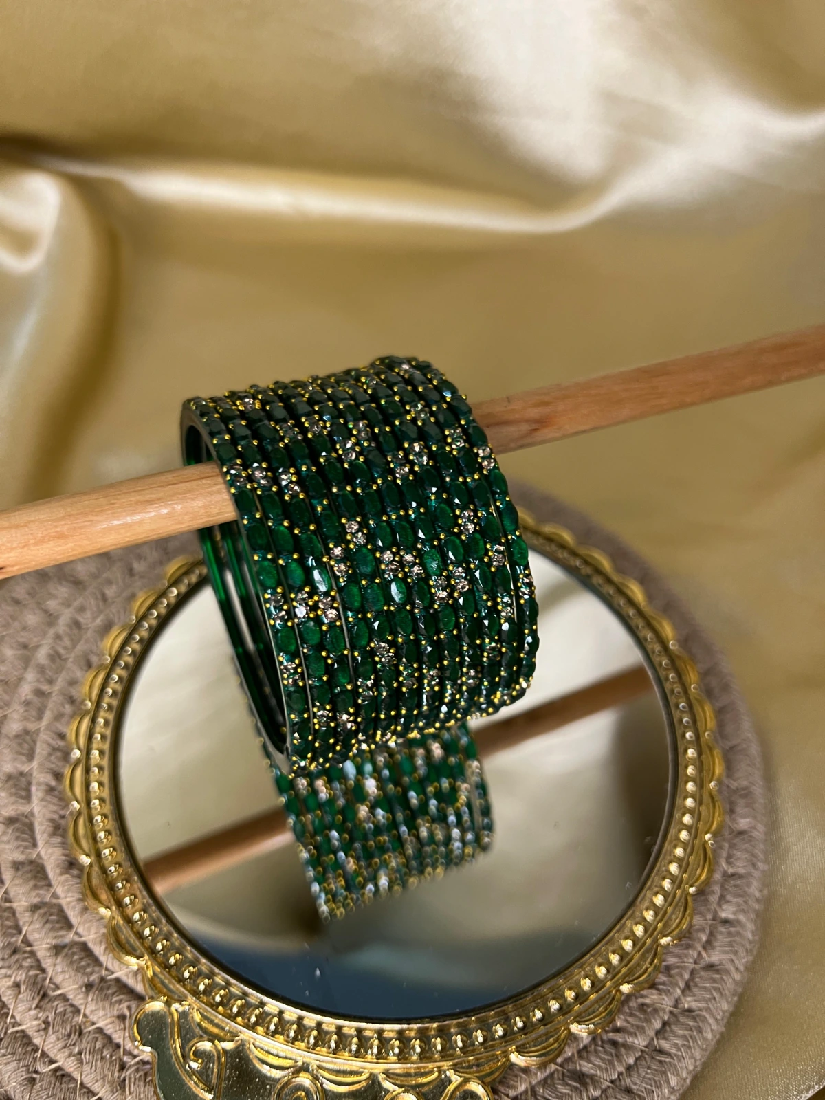 Petal Stone Glass Bangle — Dark Green