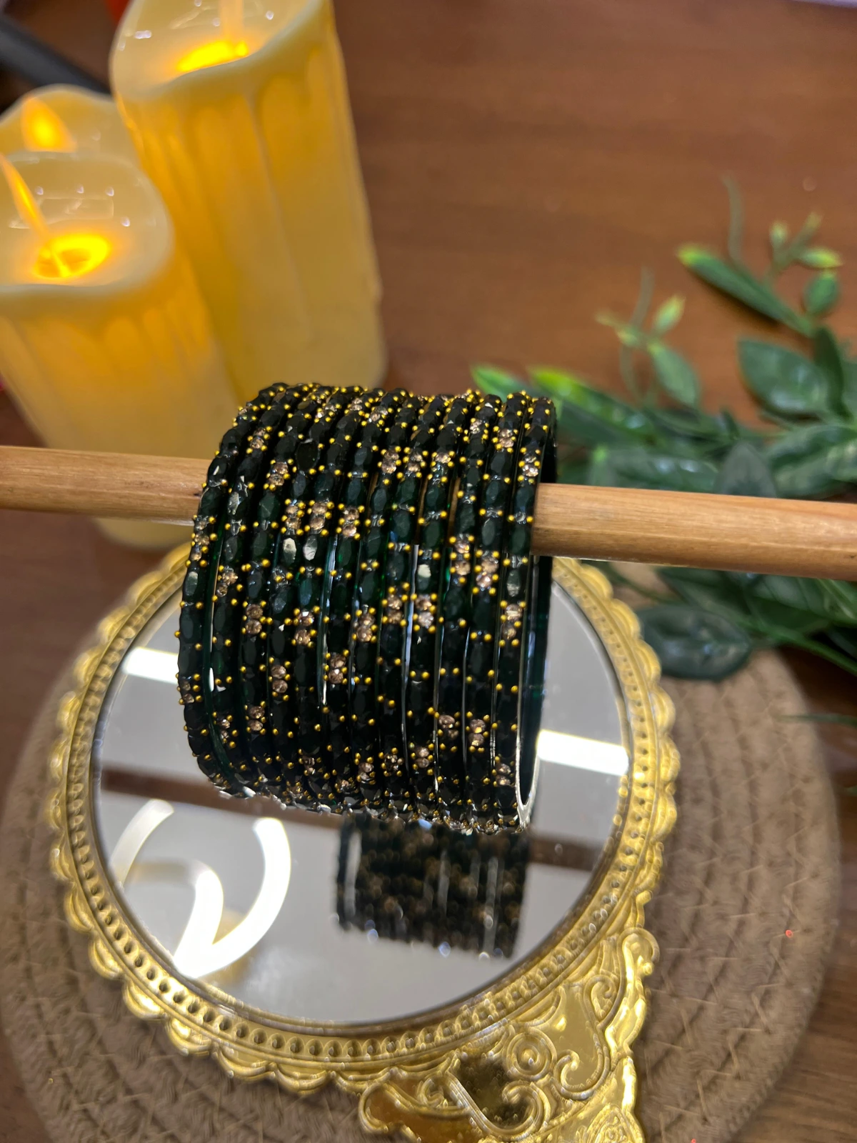 Petal Stone Glass Bangle — Emerald Green