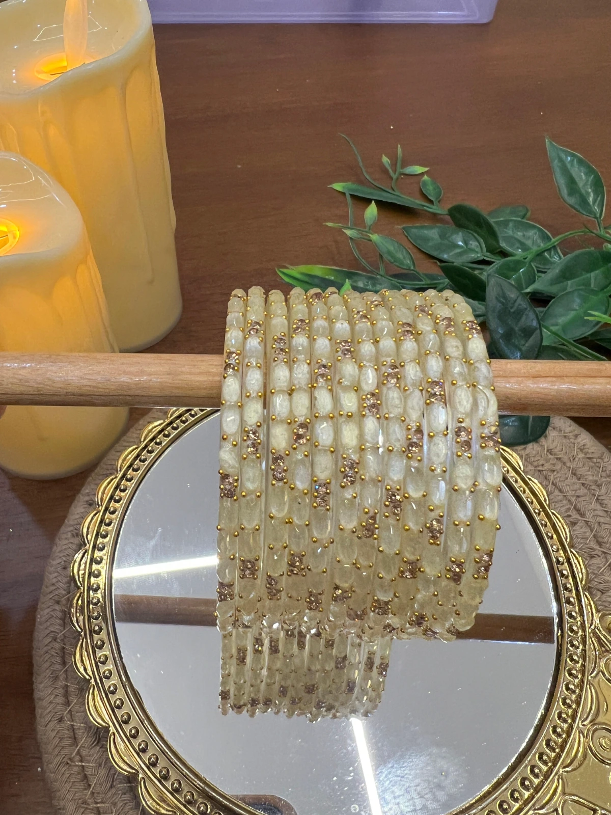 Petal Stone Glass Bangle — Ivory