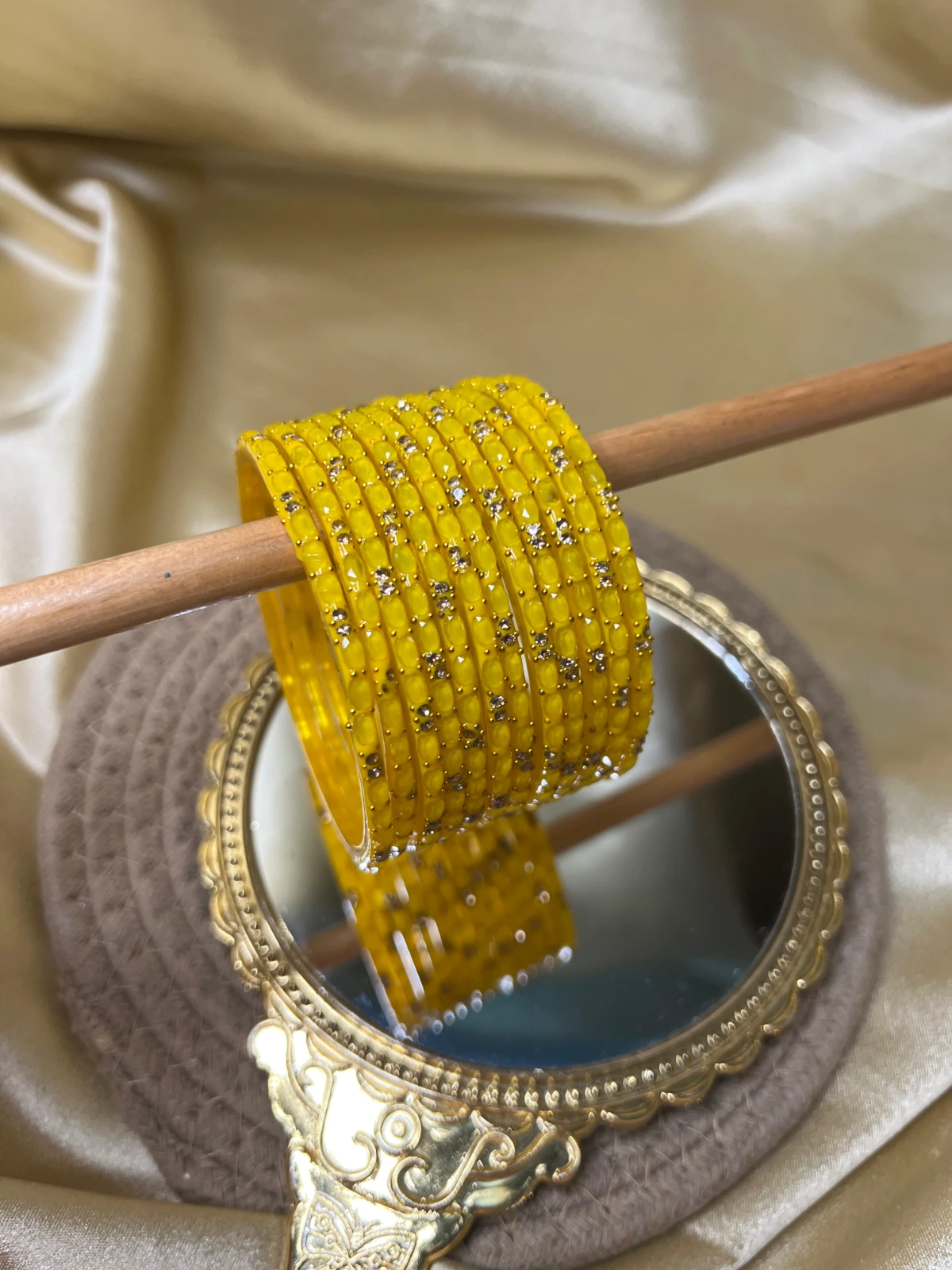 Petal Stone Glass Bangle — Lemon Yellow