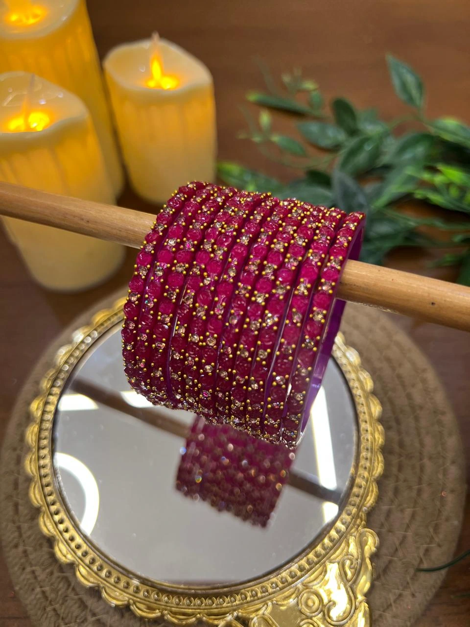 Phool Glass Bangle — Dark Pink